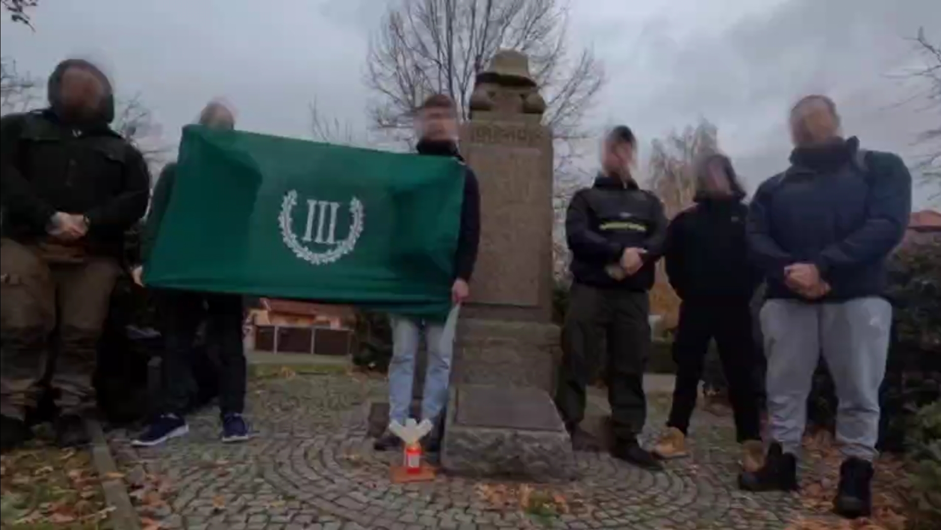 Gedächtniswanderung und Ehrendienst im Leipziger Land